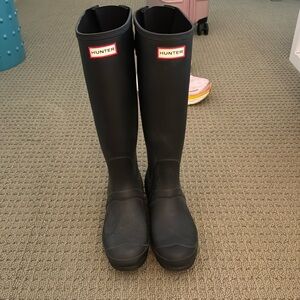 Tall Hunter Rainboots